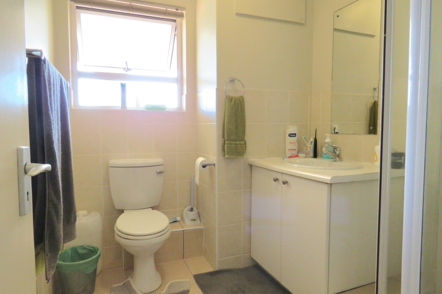 To Let 2 Bedroom Property for Rent in Century City Western Cape